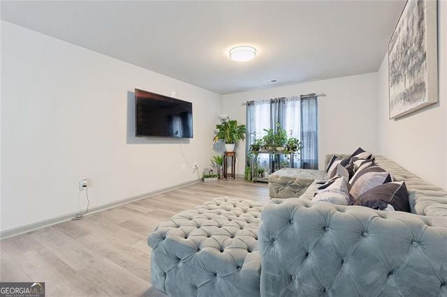 3102 Fairington Village Drive, Lithonia, GA 30038