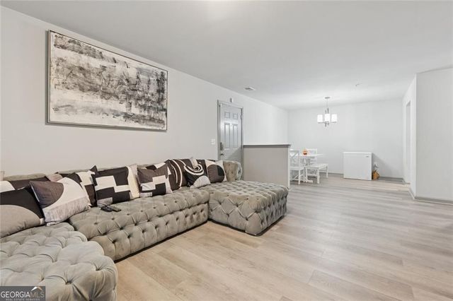 3102 Fairington Village Drive, Lithonia, GA 30038