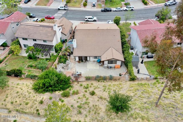 16035 Circle Diamond Road, Sylmar, CA 91342