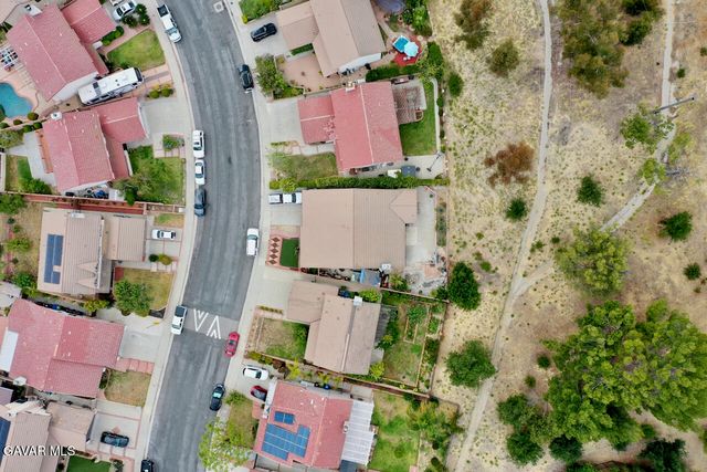 16035 Circle Diamond Road, Sylmar, CA 91342