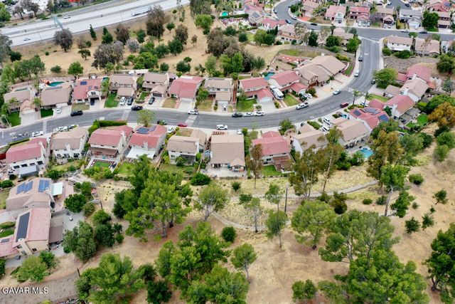 16035 Circle Diamond Road, Sylmar, CA 91342