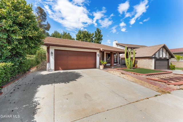 16035 Circle Diamond Road, Sylmar, CA 91342