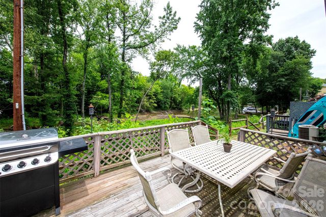 4136 Charlotte Highway, Lake Wylie, SC 29710