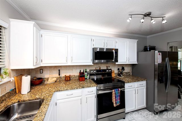 4136 Charlotte Highway, Lake Wylie, SC 29710