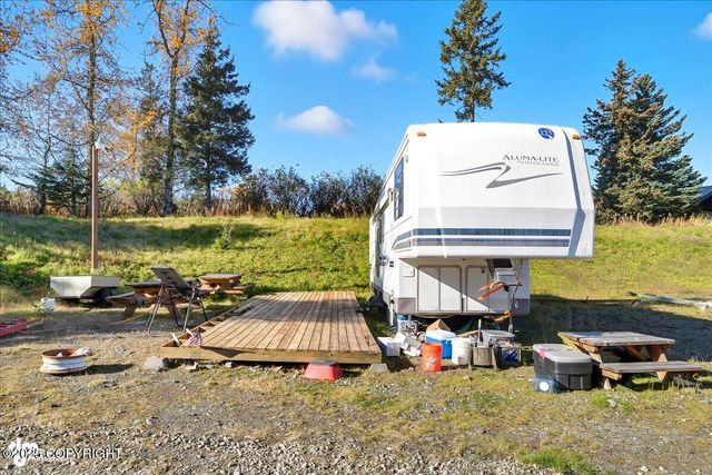 74057 Anchor Point Road, Anchor Point, AK 99556