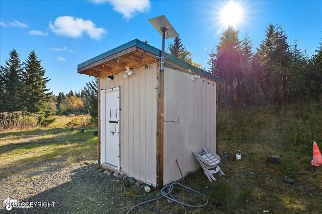 74057 Anchor Point Road, Anchor Point, AK 99556