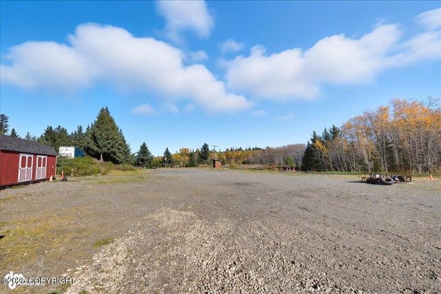74057 Anchor Point Road, Anchor Point, AK 99556