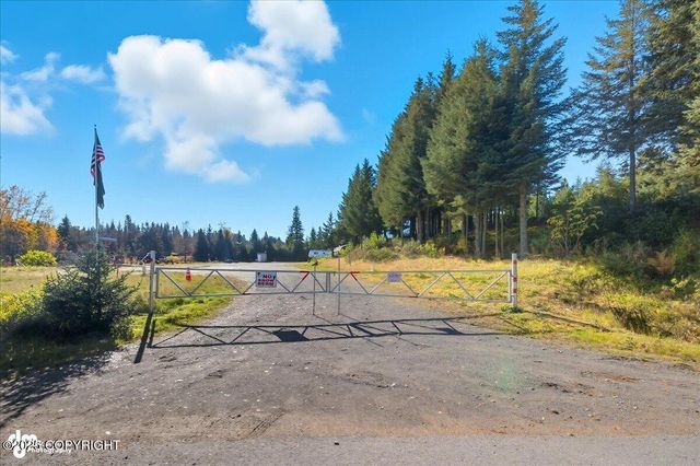 74057 Anchor Point Road, Anchor Point, AK 99556