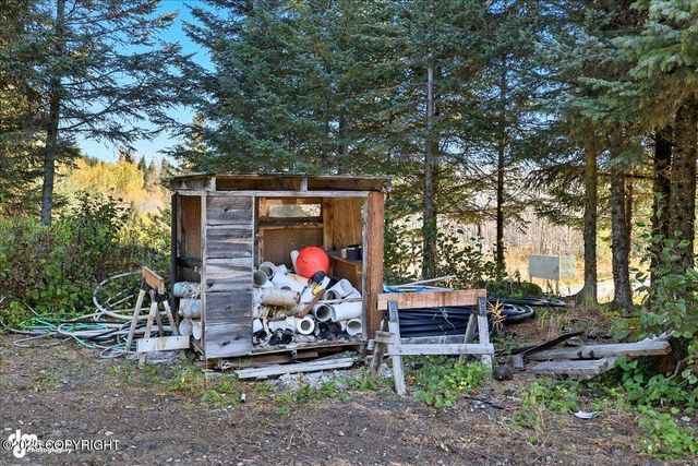 74057 Anchor Point Road, Anchor Point, AK 99556