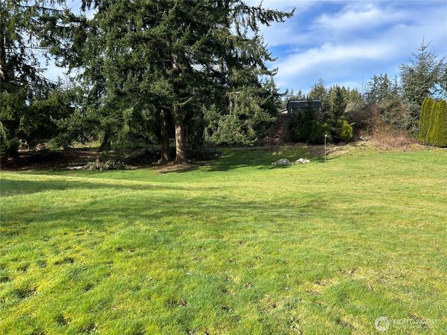 7707 203rd Street SW, Edmonds, WA 98026