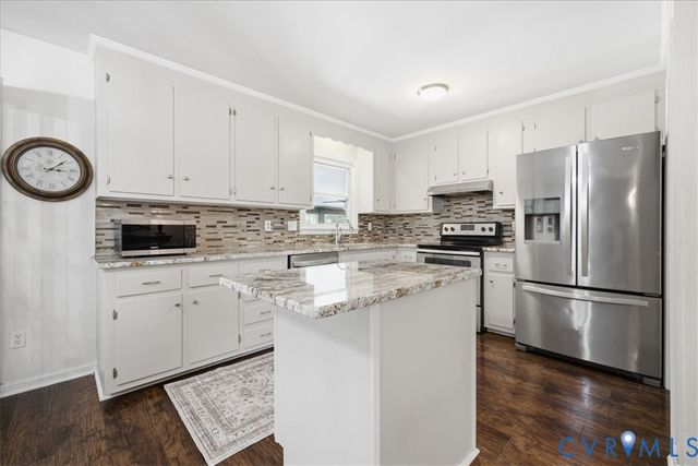 404 Bermuda Hundred Rd, Chester, VA 23836