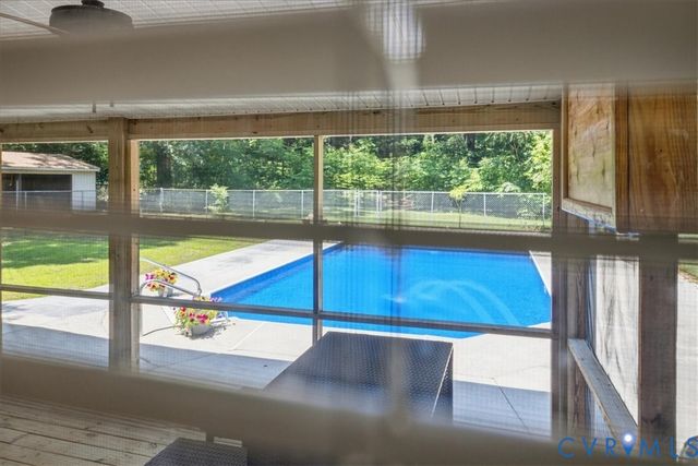 404 Bermuda Hundred Rd, Chester, VA 23836