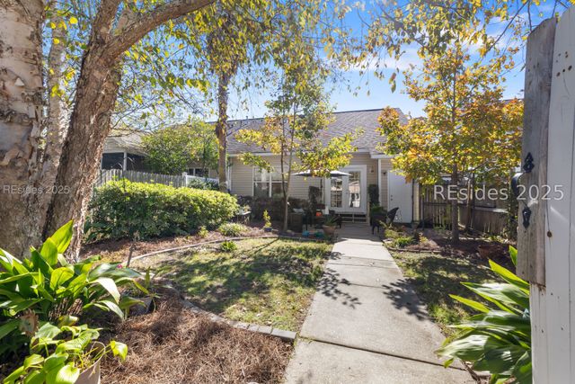 82 3rd Ave, Bluffton, SC 29910