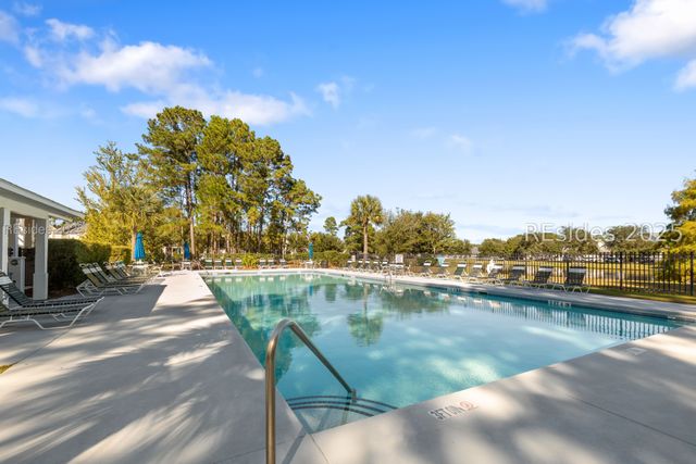 82 3rd Ave, Bluffton, SC 29910