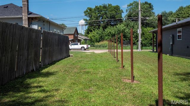 239 Center Street, Sullivan, MO 63080