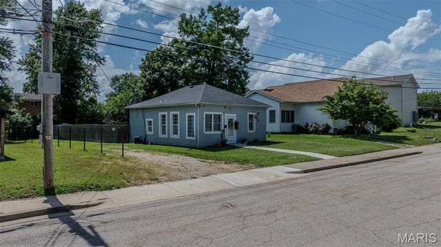 239 Center Street, Sullivan, MO 63080