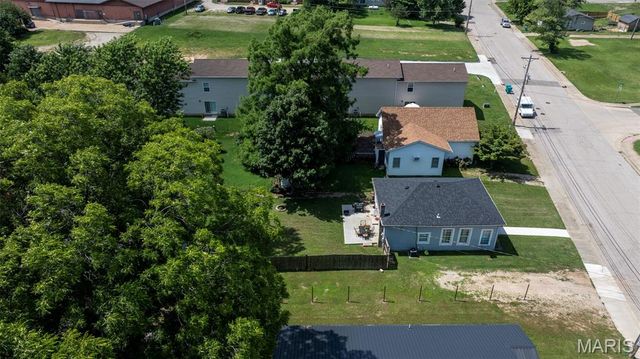 239 Center Street, Sullivan, MO 63080