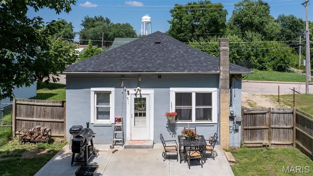 239 Center Street, Sullivan, MO 63080