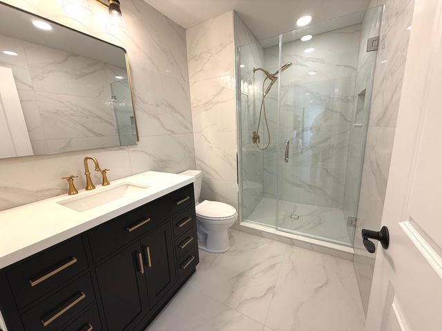 455 Kensington Court, Naperville, IL 60563