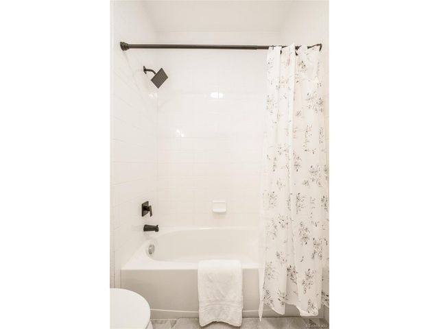 15700 E Jamison Dr 2-204, Englewood, CO 80112