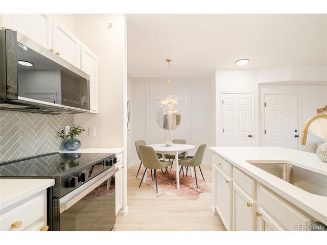 15700 E Jamison Dr 2-204, Englewood, CO 80112