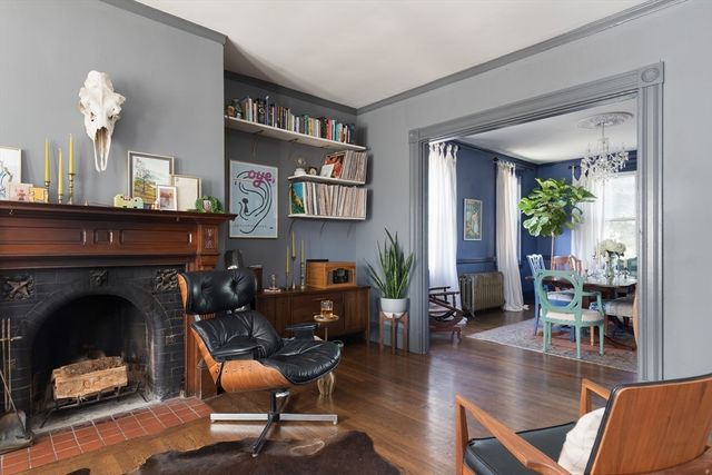 198 Byron St, Boston, MA 02128
