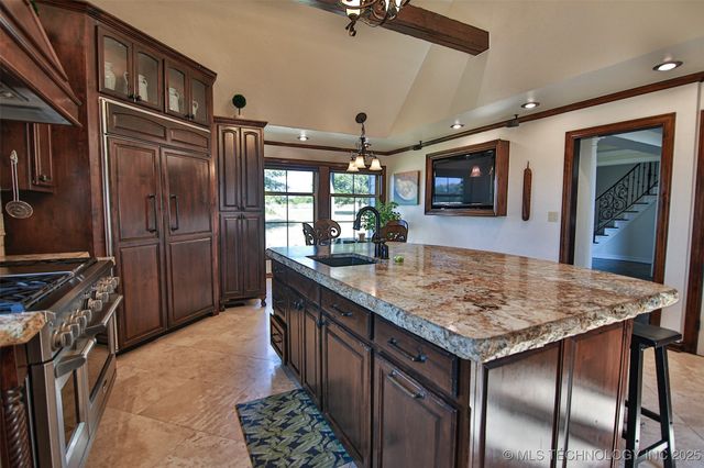 1814 E 161st Street S, Bixby, OK 74008