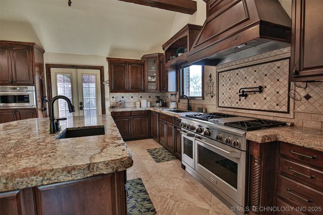 1814 E 161st Street S, Bixby, OK 74008