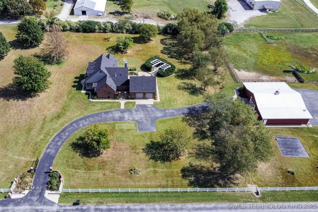 1814 E 161st Street S, Bixby, OK 74008