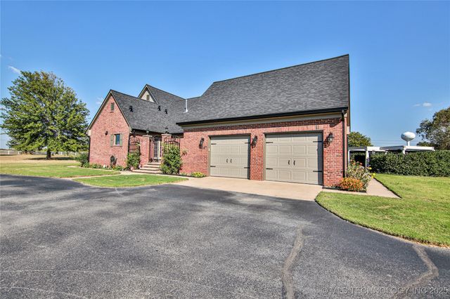 1814 E 161st Street S, Bixby, OK 74008