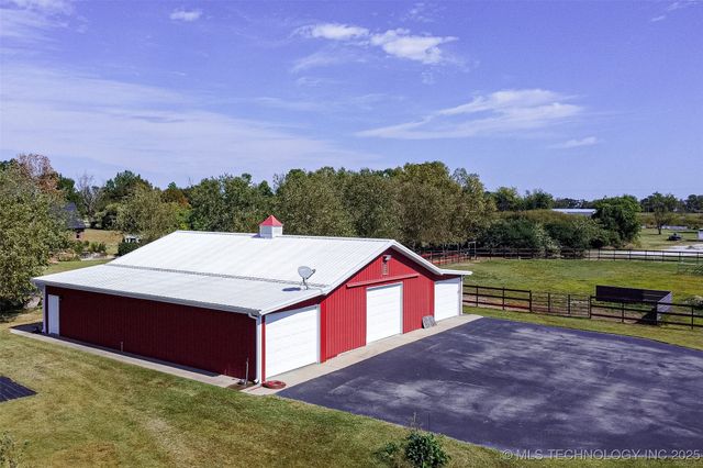 1814 E 161st Street S, Bixby, OK 74008