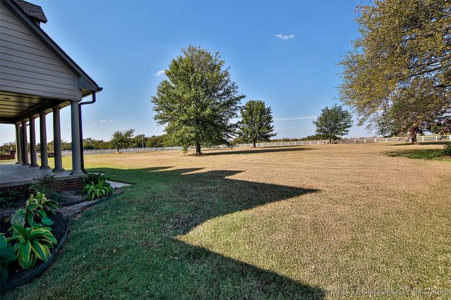 1814 E 161st Street S, Bixby, OK 74008