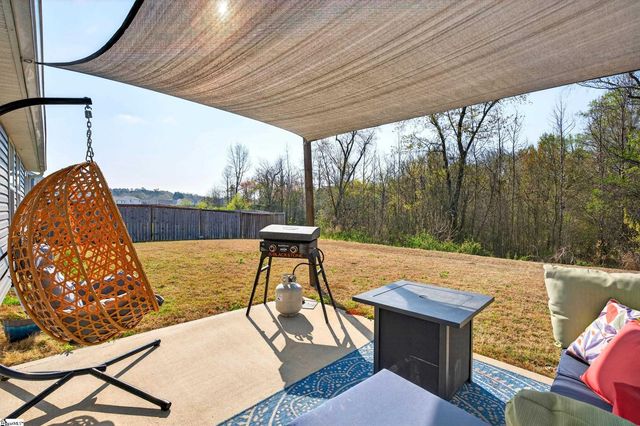 138 Barrington Creek Road, Piedmont, SC 29673