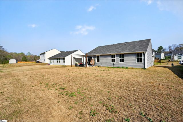 138 Barrington Creek Road, Piedmont, SC 29673