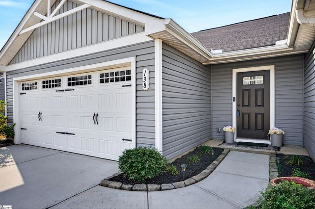 138 Barrington Creek Road, Piedmont, SC 29673