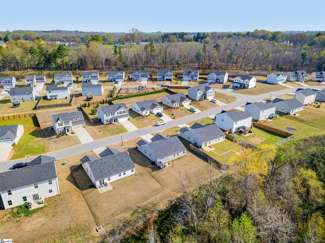 138 Barrington Creek Road, Piedmont, SC 29673