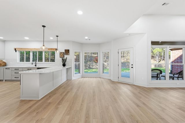 63 Talais Drive, Little Rock, AR 72223