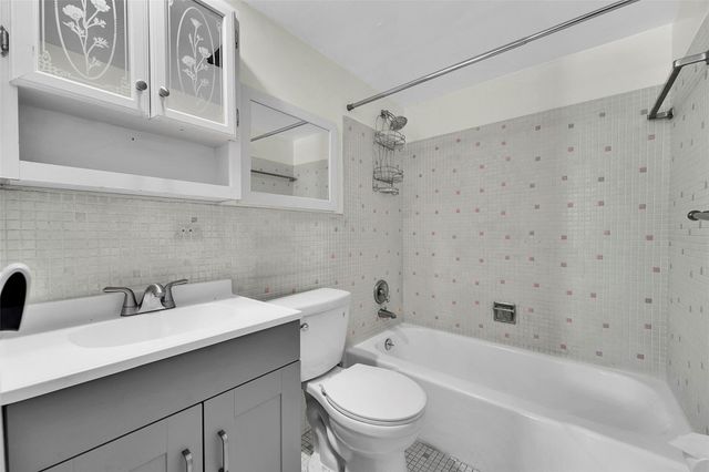 1439 S Ocean Blvd Apt 105, Pompano Beach, FL 33062