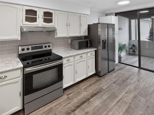 1111 N BAYSHORE BOULEVARD E3, Clearwater, FL 33759