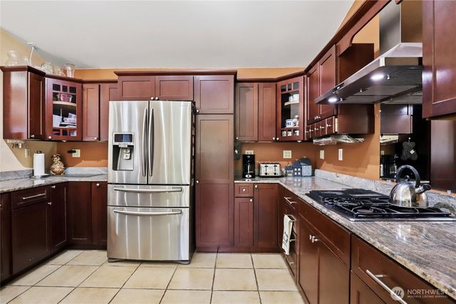 6385 NW Airpark Court, Silverdale, WA 98383