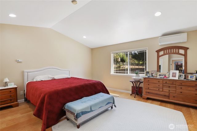 6385 NW Airpark Court, Silverdale, WA 98383