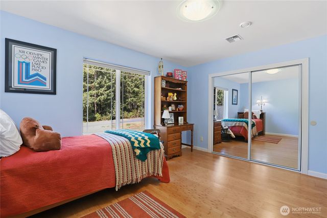6385 NW Airpark Court, Silverdale, WA 98383