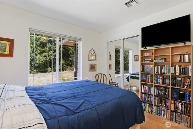 6385 NW Airpark Court, Silverdale, WA 98383