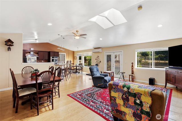 6385 NW Airpark Court, Silverdale, WA 98383