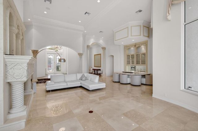 331 Mizner Lake Estates Drive, Boca Raton, FL 33432