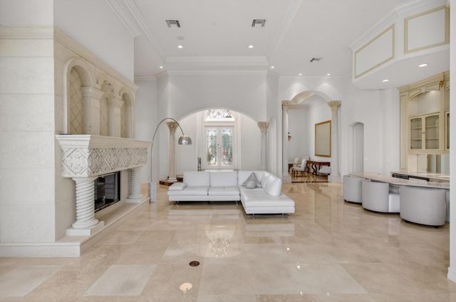 331 Mizner Lake Estates Drive, Boca Raton, FL 33432