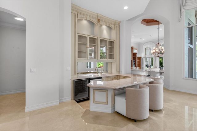 331 Mizner Lake Estates Drive, Boca Raton, FL 33432