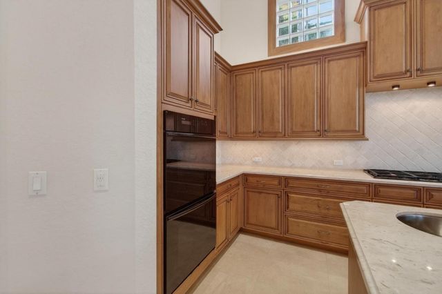 331 Mizner Lake Estates Drive, Boca Raton, FL 33432