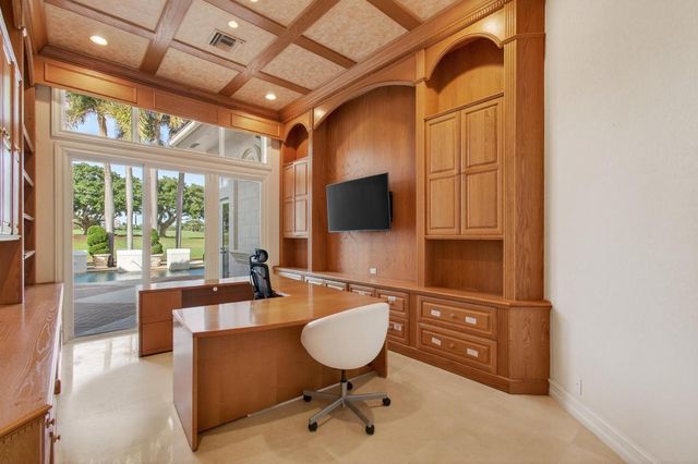 331 Mizner Lake Estates Drive, Boca Raton, FL 33432