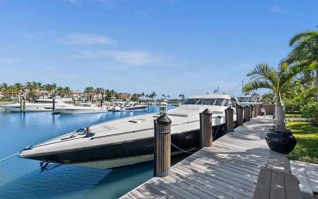 6819 SE South Marina Way, Stuart, FL 34996